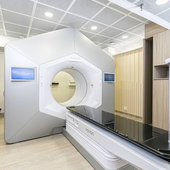 Halcyon Radiotherapy Machine